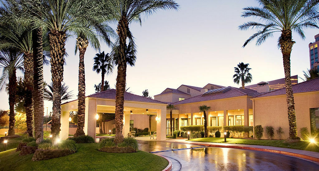 Courtyard By Marriott Las Vegas Convention Center Exterior foto